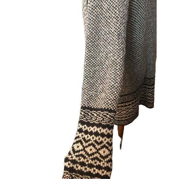 Heavy wool Lucky Brand aztec black and cream colored open front long line cardig - Picture 4 of 11